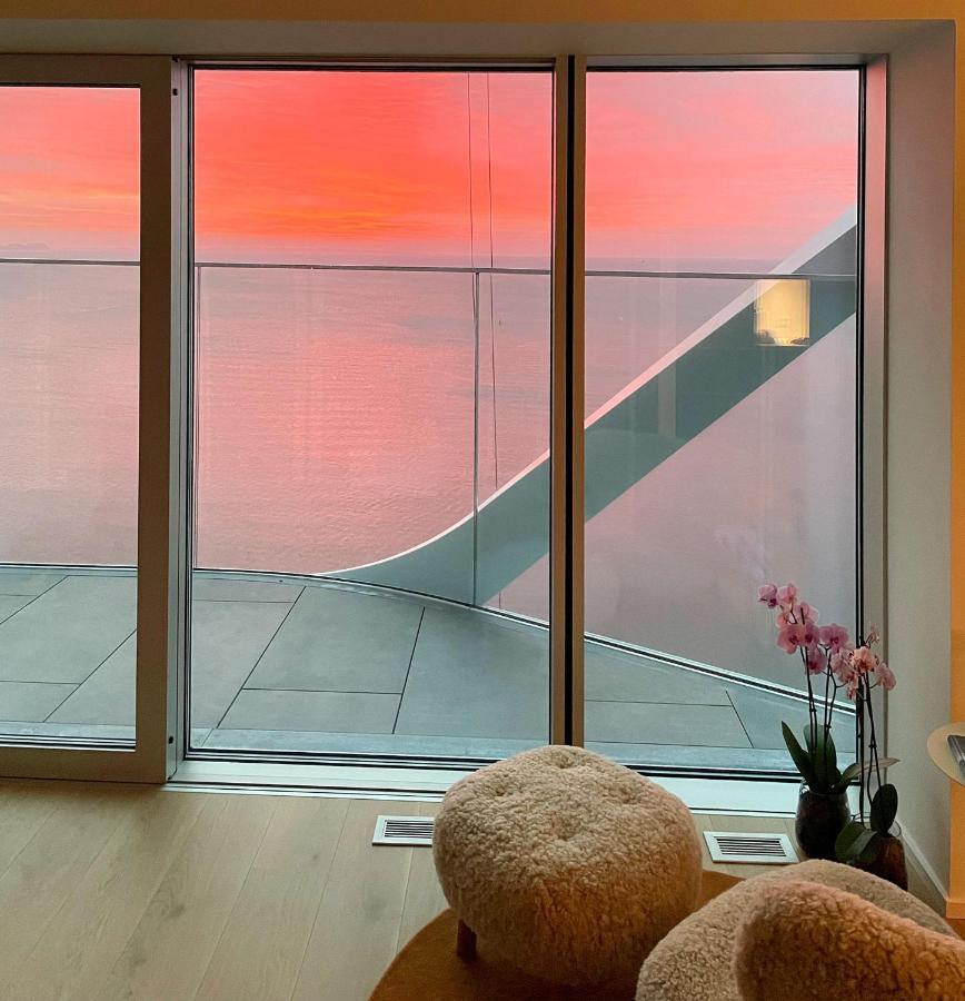 Amazing Sea View Apartment Århus Kültér fotó